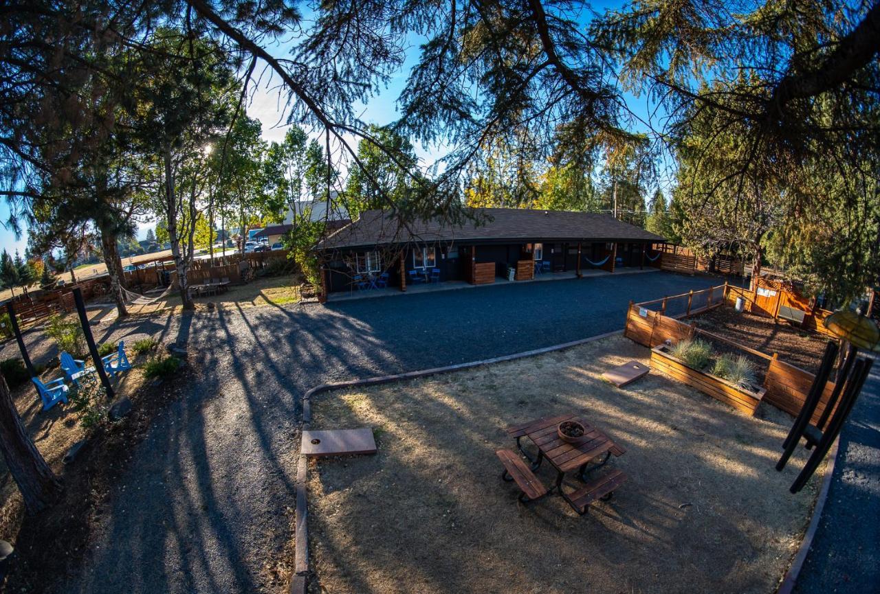 Left Coast Lodge - Pet Friendly Sisters Ngoại thất bức ảnh